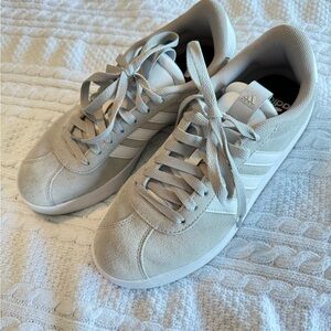 Adidas Women's grey Sneakers